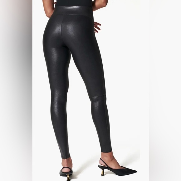 NWT Faux Leather Leggings Black L - Picture 2 of 4